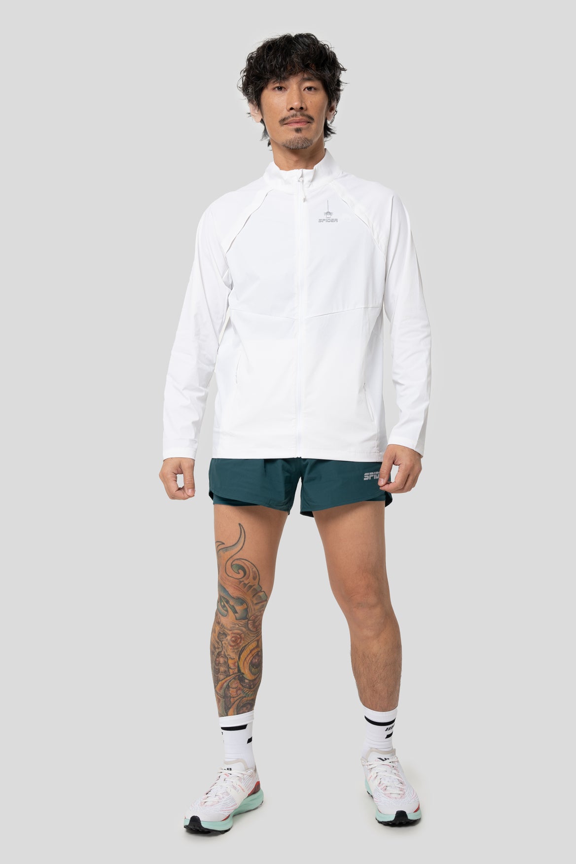 【Unisex】 Ultra Thin Windbreaker - White