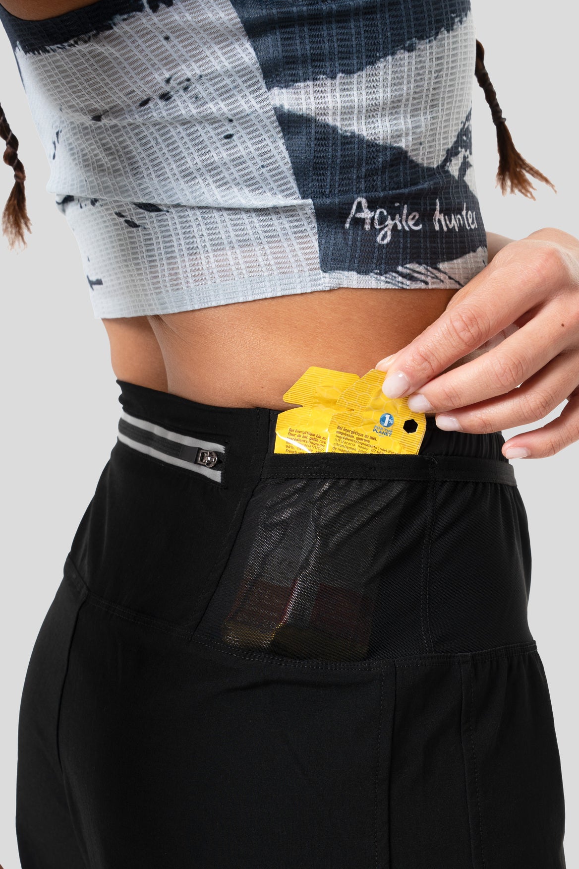 【Women】"Feel Nothing" - Seamless Top - HUNTER'S GAZE