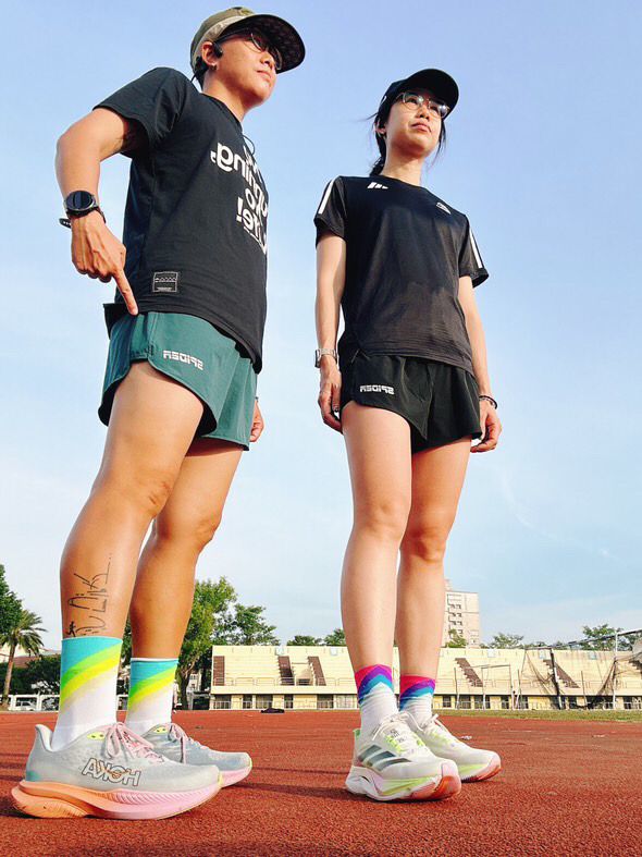 【Women】2 in 1 Multiple Functional Running Shorts (Noble Green)