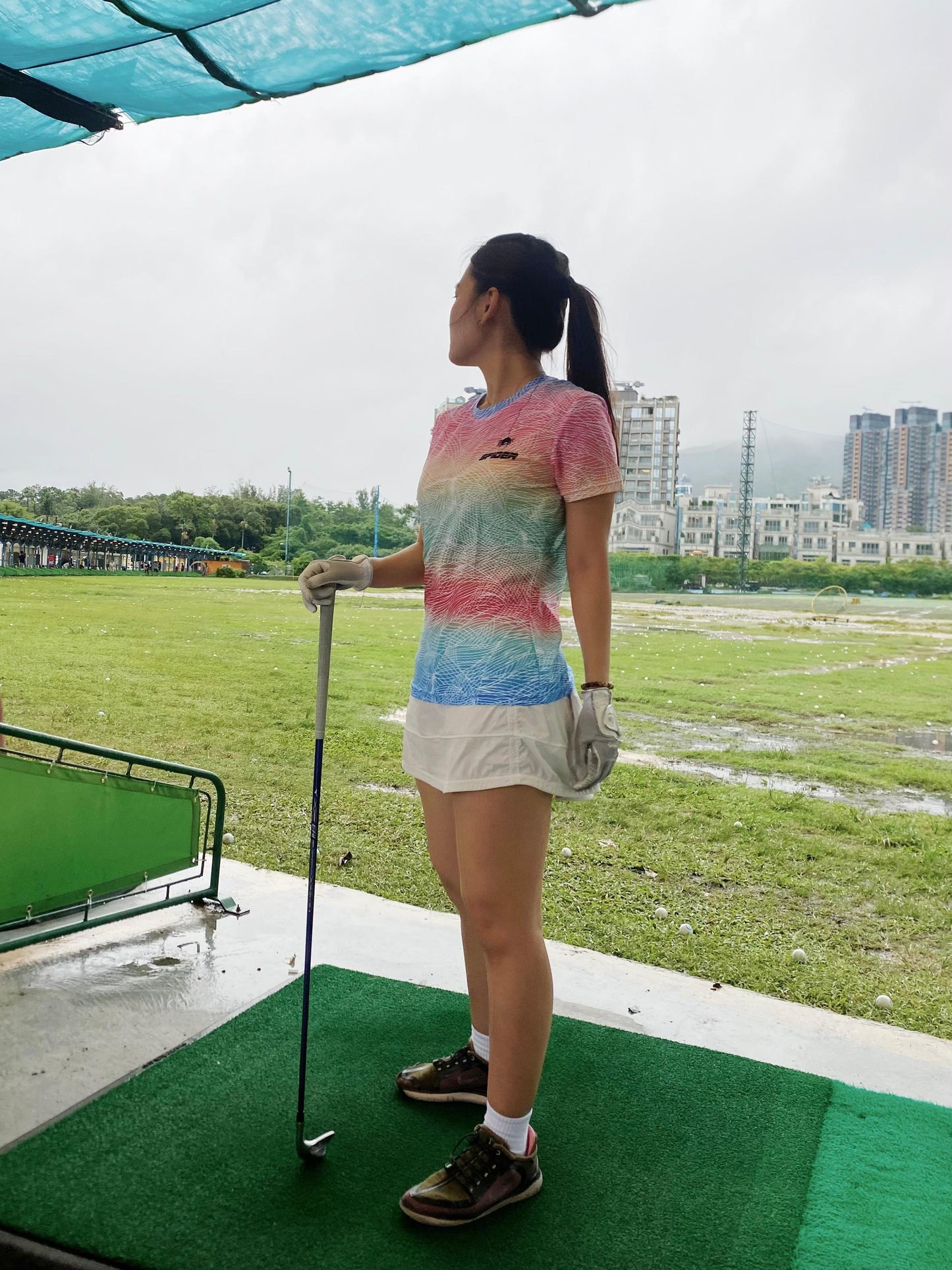 【女裝】六角形透氣 T-Shirt